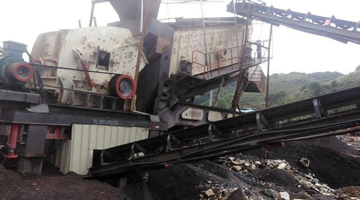 移動式碎煤機(jī) 移動式碎煤機(jī)