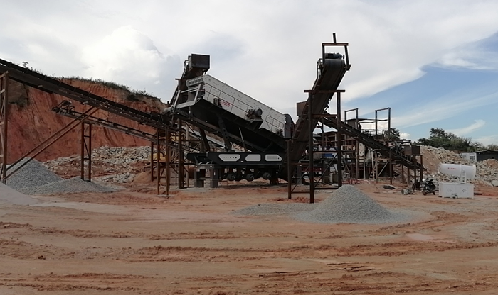 時(shí)產(chǎn)一百五十噸移動破碎石子生產(chǎn)線