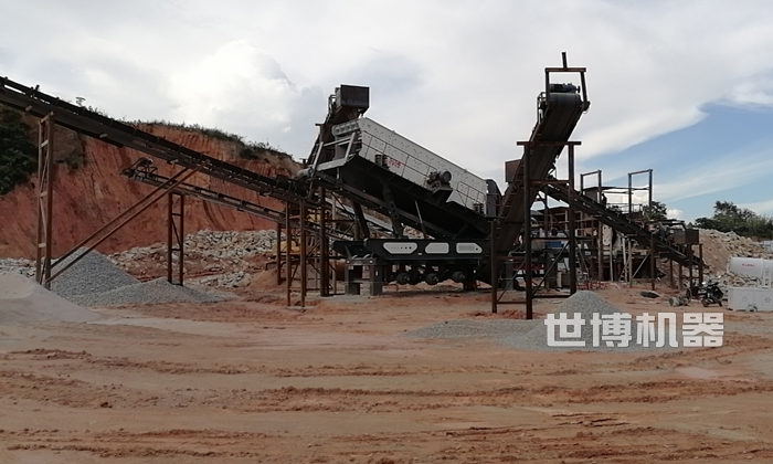 移動石料生產(chǎn)線現(xiàn)場 移動石料生產(chǎn)線現(xiàn)場