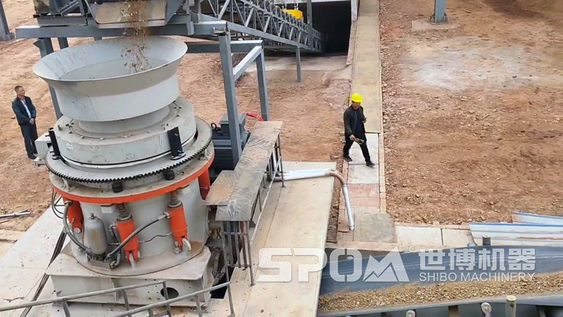 圓錐破啟動開始工作 圓錐破啟動開始工作